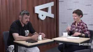 Російську вважає зброєю у боротьбі з балалайцями. Razgovor S Gorky Look Youtube
