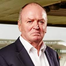 Secure Sir Graham Henry for your next event today!