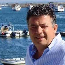 Laura Roos (@lauRoos)