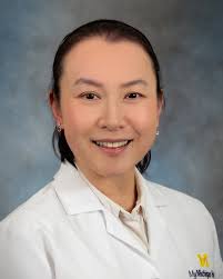 Emily Ren's Instagram, Twitter & Facebook