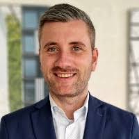 10 "Emanuel Weber" profiles