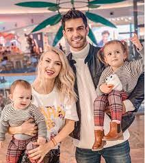 Andreea bălan și george burcea formează un cuplu din 2015, iar relația lor este una dintre cele mai frumoase din showbiz. George Burcea Primele DeclaraÈ›ii DupÄƒ Ce S A Scris CÄƒ DivorÈ›eazÄƒ De Andreea BÄƒlan