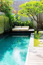 Pin By Jessica Holland On Piscina Small Pool Design Small Backyard Pools Small Backyard Design
