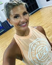 Tammi Yoder's Instagram, Twitter & Facebook