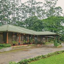 5 Nights 6 Days Luxury Valparai Pollachi Offbeat Tour Package For Only Rs 35 000 Per Person In 2020 Tour Packages Tours Luxury