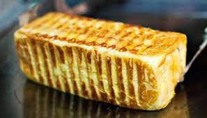 Artikel berlanjut setelah video di bawah ini. Cara Membuat Roti Bakar Bandung Yang Empuk