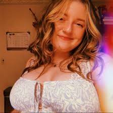 Sara Feldstein (sarafeldstein)