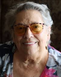 Shirley Siegrist's Instagram, Twitter & Facebook