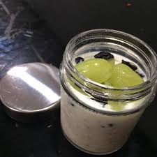The beauty of this recipe is that the basic ingredients can be improved upon in hundreds of ways. 6 Resipi Overnight Oats Ni Boleh Buat Anda Kenyang Kurangkan Berat Badan Kawal Kolesterol
