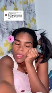 Respuesta a @Manuela Mendez explíqueme por qué no entiendo realmente porque  su relación es de ello no mía y ellos son adultos los dos