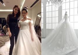 Read this book using google play books app on your pc, android, ios devices. è³ˆæ°¸å©•æ›¬æ–¹èªŒå‹è¯éº—å©šç´—ç…§æ­èƒŒå¾Œæµªæ¼«æ•…äº‹ æ¯æ—¥é ­æ¢