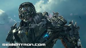 Lockdown was a decepticon once until he abandoned the cause, fearing their betrayal and became a mercenary. Create Meme Lockdown Transformers 4 Age Of Extinction Lockdown Transformers 4 Age Of Extinction Transformers 4 Age Of Extinction Lockdown Transformers Pictures Meme Arsenal Com