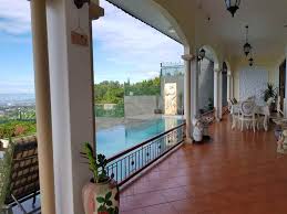 Rumah Sultan di Lembang, Mewah, Luas, Semi Furnish Private Po