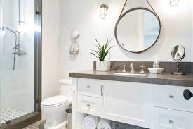 Kamu bisa mengaplikasikan keramik marmer berwarna putih pada bagian dinding dan lantai kamar mandi. 10 Desain Kamar Mandi Minimalis Murah Tapi Ga Murahan