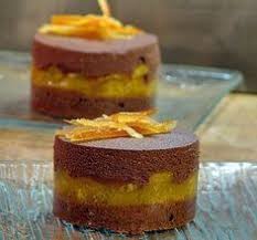 Le Chocolat Amoureux De L Orange Biscuit Tres Leger Et Tres Moelleux Au Chocolat Gelee D Orange Gana Dessert A L Orange Gateaux Et Desserts Recette Dessert