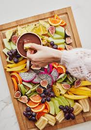 Fondue Au Chocolat Et Au Lait De Coco Plateau De Fruits Exotiques Trois Fois Par Jour Plateau De Fruits Fondue Au Chocolat Fruits Exotiques