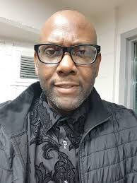 Biography author matching "omar" (Sorted by A-Z Descending)