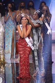 Janick maceta, miss perú 2021, es una de las grandes favoritas para llevarse la corona en el miss universo 2021. V Gpzhm3d849dm