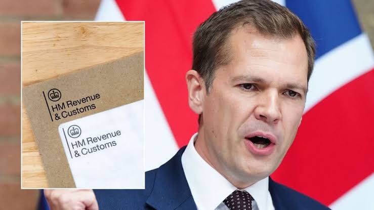 Reform unveils £30 tax credit for Britons stuck on the phone to HMRC for  over 30 minutes