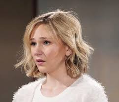 Couldn't believe Mandy last night putting comb in her mouth when cutting  Lydia's hair. I am a hairdresser and know you would never ever do that. I  think these actors who take