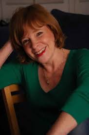 Lisa Diana's Instagram, Twitter & Facebook