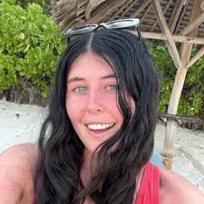 ashley oltman (@AshleyOltman22)