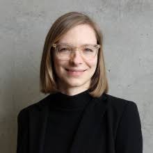 Barbara Reisinger's Instagram, Twitter & Facebook