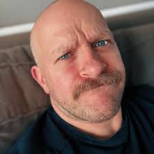 Future wearing a Free Slime shirt