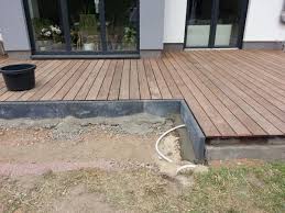 07 Juni Terrasseneinfassung Holzterrasse Vorgarten Garten Outdoor Dekorationen