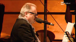 His greatest hit was dein ist mein ganzes herz. Heinz Rudolf Kunze Ich Hab S Versucht Solo Live 2017 Youtube