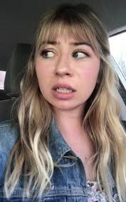 Oh, the sacrifices we make for fashion 😅