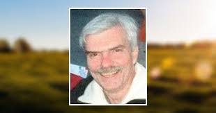 Richard Varhola's Instagram, Twitter & Facebook