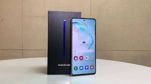 The samsung galaxy note 10 lite's design is a mashup of the designs of the samsung galaxy note 10+ and samsung galaxy s20+ along with a few unique variables thrown in. Samsung Galaxy Note 10 Lite Launched At Rs 38 999 First Look Review Price Specifications Features And More Gadgets Now