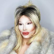 Drag Queen From Manchester Is So Good At Makeup, She Can Turn Into  Literally Any Celebrity