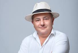 Bohaterowie sposobu na alcybiadesa edmunda niziurskiego mówią, że są przekarmiani tłustymi pulpetami wiedzy. Robert Maklowicz I Jego Jezyki Obce Mowic Pl