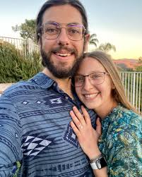 Asslamulakum friend how are have a good frouts #engagement  #engagementsupport #petlovers #profile #🤎💚💙💜🩷❤️💜💖