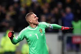 Hej robin jag ar simone och jag ar ett fan av ditt lag att att rom jag ville bara gora dig tillfreds med din 29 ar. Robin Olsen Photostream Robin Olsen As Roma Goalkeeper