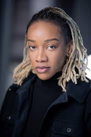 Gina Finley's Instagram, Twitter & Facebook