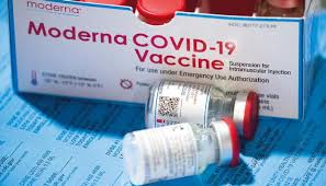 لقاح مودرنا يتكون من نسخة اصطناعية من المادة الوراثية لفيروس كورونا المستجد، والتي يطلق عليها messenger rna أو mrna، لبرمجة خلايا الشخص لعمل نسخ عديدة من نسخ جزء من فيروس كورونا، حيث تعمل هذه النسخ على اطلاق تنبيه في جهاز المناعة وتحفيزه على المهاجمة إذا حاول. ÙÙØ¯ÙØ±ÙØ§ ØªØ·ÙØ± ÙØ³Ø®Ø© ÙÙ ÙÙØ§Ø­ÙØ§ Ø¶Ø¯ Ø§ÙÙØªØ­ÙØ± Ø§ÙØ¬ÙÙØ¨ Ø£ÙØ±ÙÙÙ