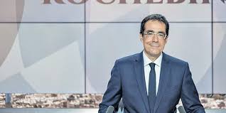 Le journaliste suisse darius rochebin va présenter du lundi au jeudi, sur lci, une émission d'actualité à 20 heures avec chaque soir l'interview d'une personnalité. Mis En Cause En Suisse Darius Rochebin Se Retire De L Antenne De Lci