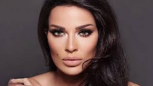 Born 7 february 1984) is a lebanese tunisian actress and beauty pageant titleholder who was elected miss lebanon 2004. Ù†Ø§Ø¯ÙŠÙ† Ù†Ø¬ÙŠÙ… ØªÙˆØ¬Ù‡ Ù†ØµÙŠØ­Ø© Ø¥Ù„Ù‰ Ù…Ù„ÙƒØ© Ø¬Ù…Ø§Ù„ Ù„Ø¨Ù†Ø§Ù† Ù‡Ø°Ø§ Ø§Ù„Ø¹Ø§Ù…