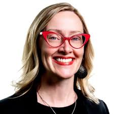 Hey LinkedIn! Recently I decided to update my headshot game from a 10 year  old picture. My problem: I am extremely unnatural in front of the camera  and often have my eyes