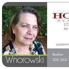 Susan Wnorowski's Instagram, Twitter & Facebook