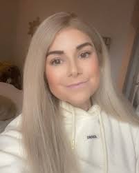 Mary Zack (@materialcut) • Instagram photos and videos