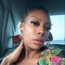 Me and my future kid 😂😂😂 we gone both be fat