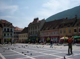 Este o destinatie de distractie si un univers in care vei putea viziona filmele momentului, vei calatori in marile capitale ale lumii si vei fi asista la. BraÈ™ov