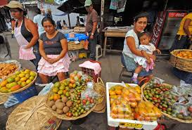 orientados principalmente al pequeño comercio local o regional.