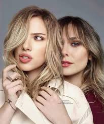 Scarlet Johnson and Elizabeth Olsen 😍