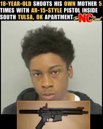 Whew, the innanet is eating Amber Rose up! Ever since she started  supporting Trump, folks swear she's been aging. The glow-up done turned  into a glow-down real quick😂 Amber was spotted at