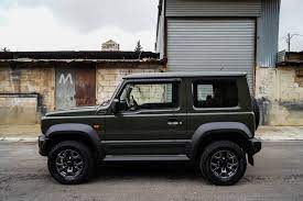 In lebanon, we only get one trim level which is a mix between both. Suzuki Jimny Gallery Master Cars Review